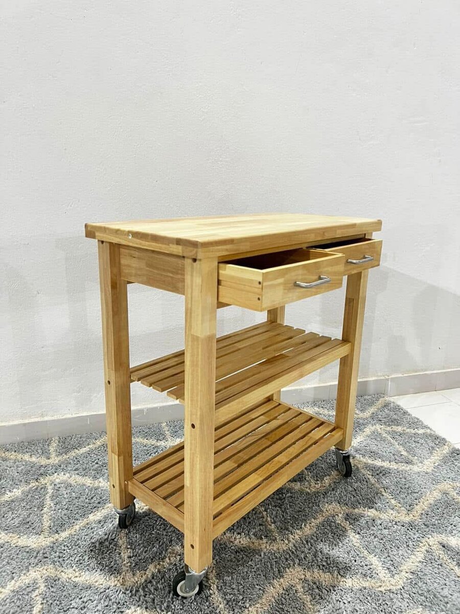 Chariot de cuisine en bois
