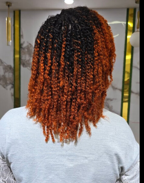 Extensions de cheveux bouclés