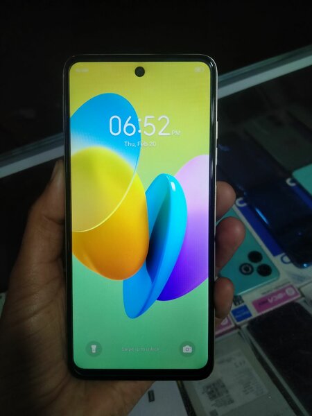 Tecno Spark 20c (4/128