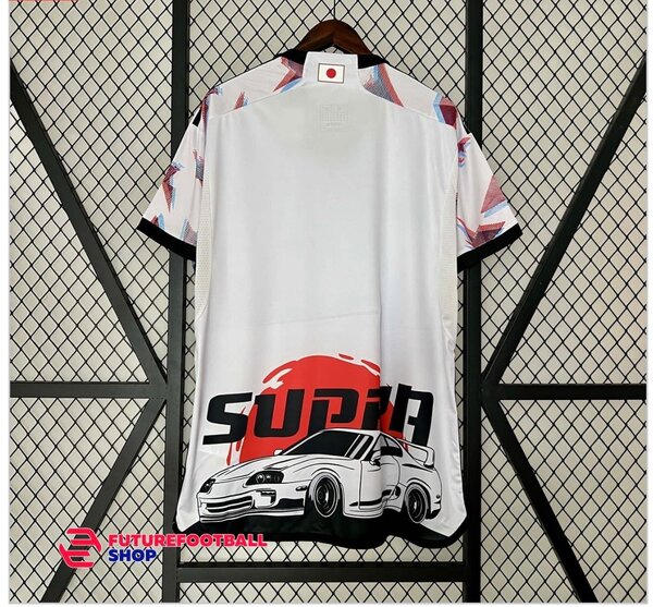 Футболка Adidas Supra