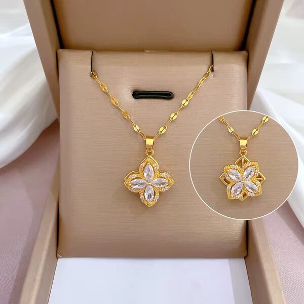 Pendentif Fleur en Or Elegant