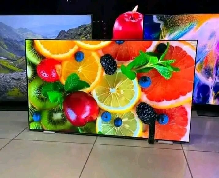 Samsung and LG smart TVs