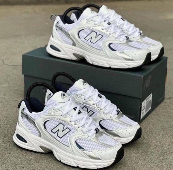 Baskets modernes et confortables