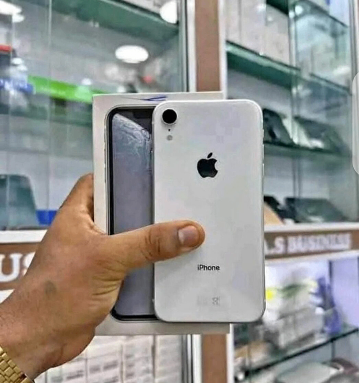 iPhone XR Neuf Débloqué