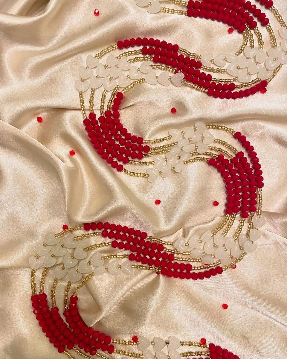Perles Aux Reins ( Bayas )