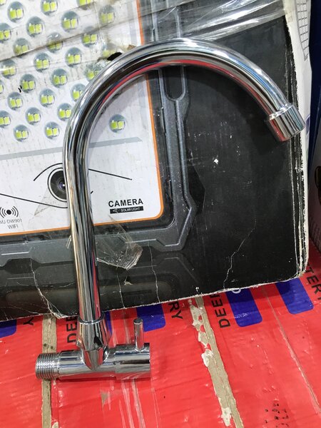 Robinet de cuisine pivotant