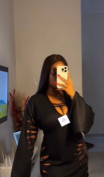 Robe élégante en tie-dye