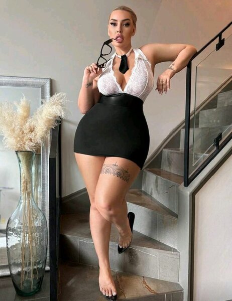 Robe sexy en dentelle chic