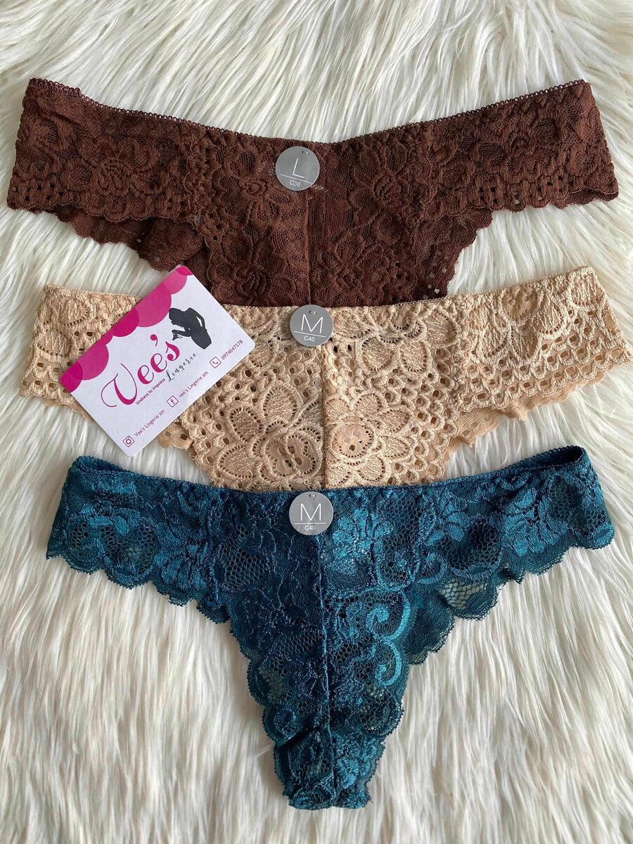 Strings et culottes pour femmes