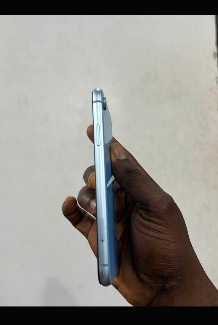 iPhone XR Bleu Débloqué