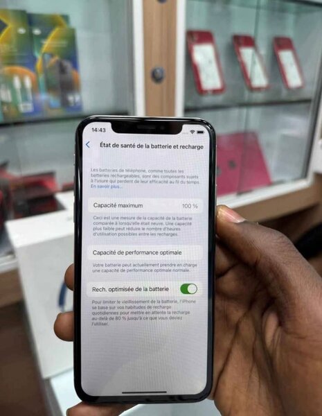 iPhone X 64GB Argent Débloqué