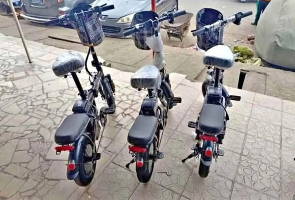 Scooter électrique moderne