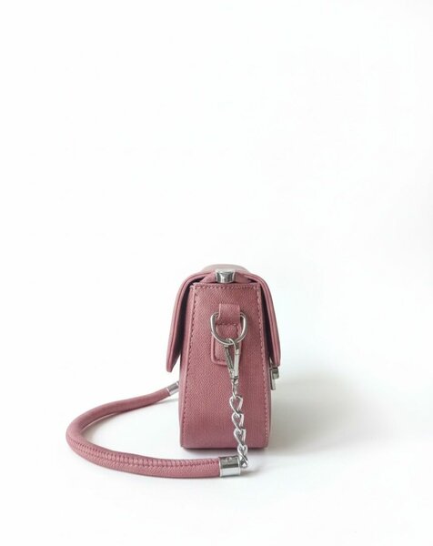 Sac à main en cuir rose