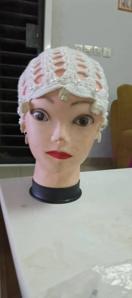 Bonnet crochet ethnique perlé