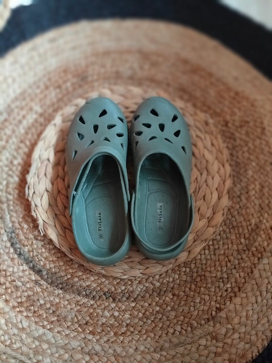 Sabots confortables unisexes