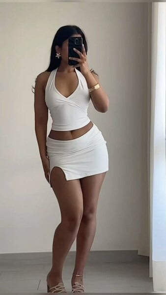 Robe blanche élégante