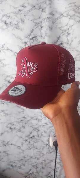 Casquette de baseball rouge