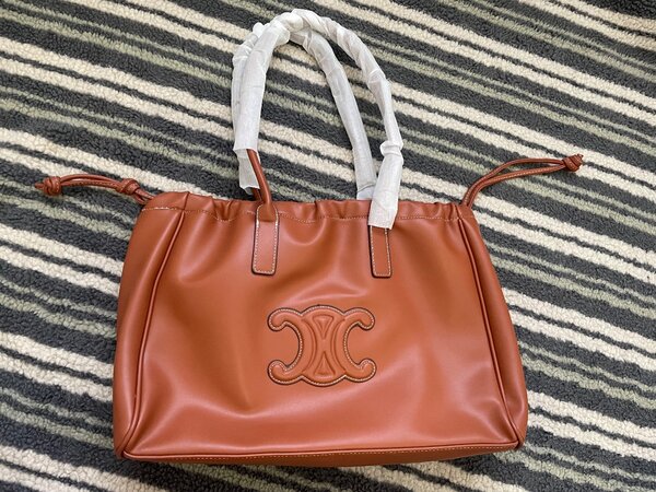 кожанная сумка селин