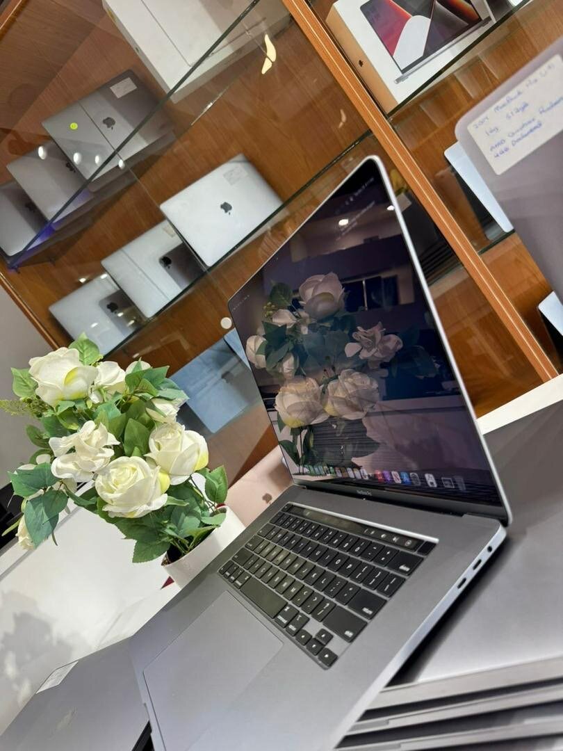 *2019 MACBOOK PRO* INTEL CORE