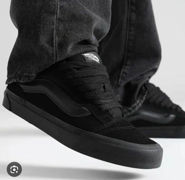 Baskets noires classiques