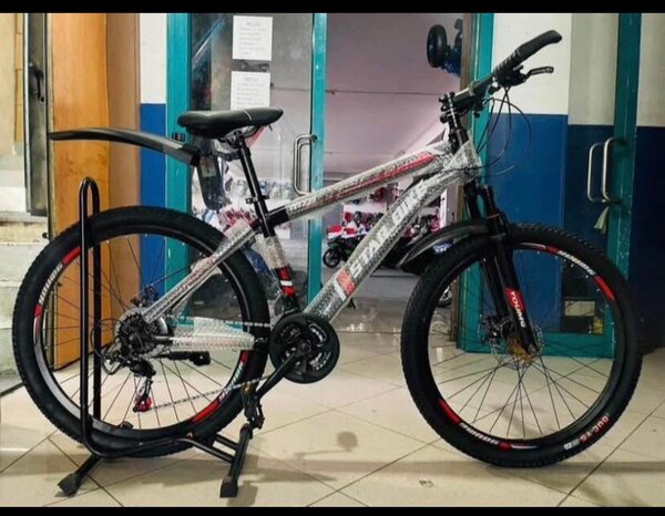 Vélo Tout-Terrain Robuste