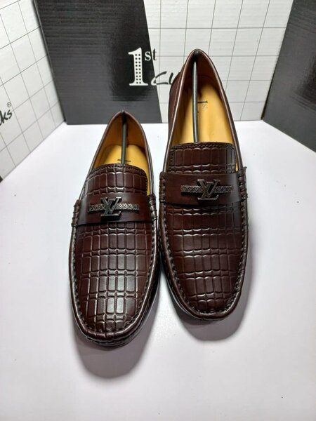 U.M shoes