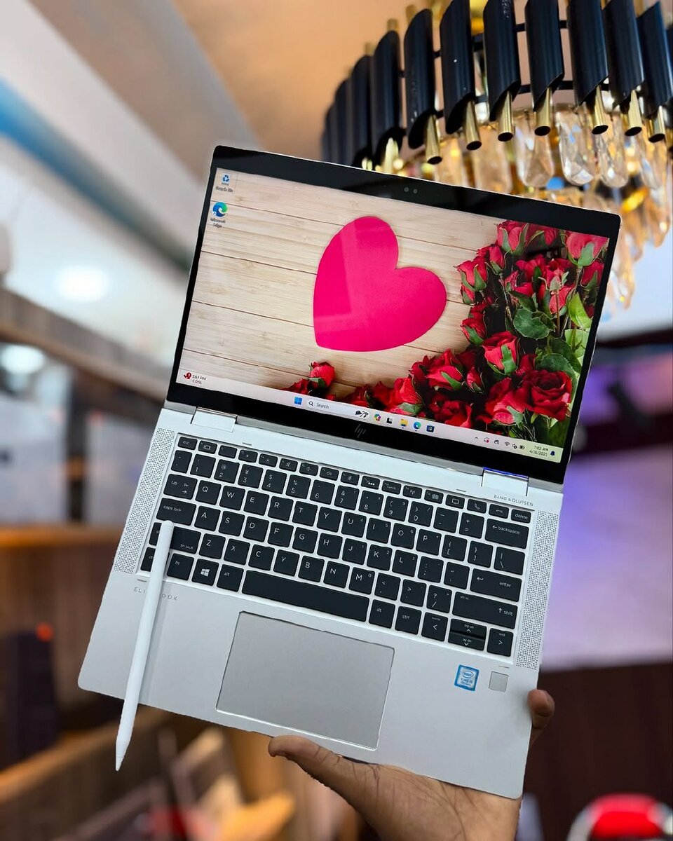 Hp Elite book with pen