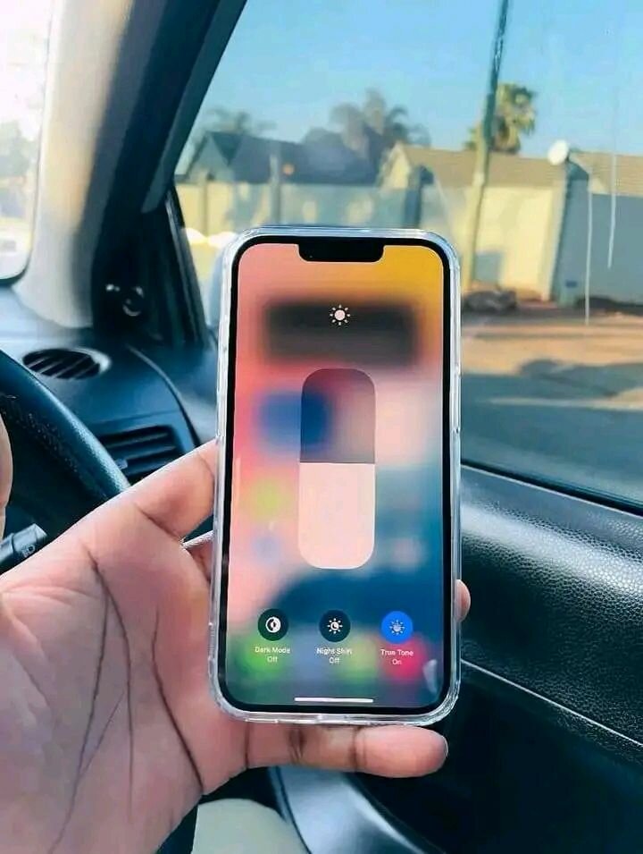 iPhone 13 avec Coque MagSafe