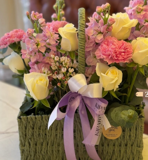 Идеальные цветочные корзинки для тех, кто ценит стиль и утонченность!✨