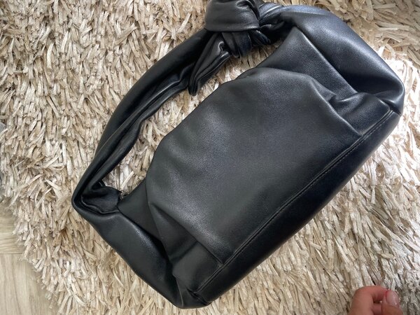 Сумка багет от Love rebublic