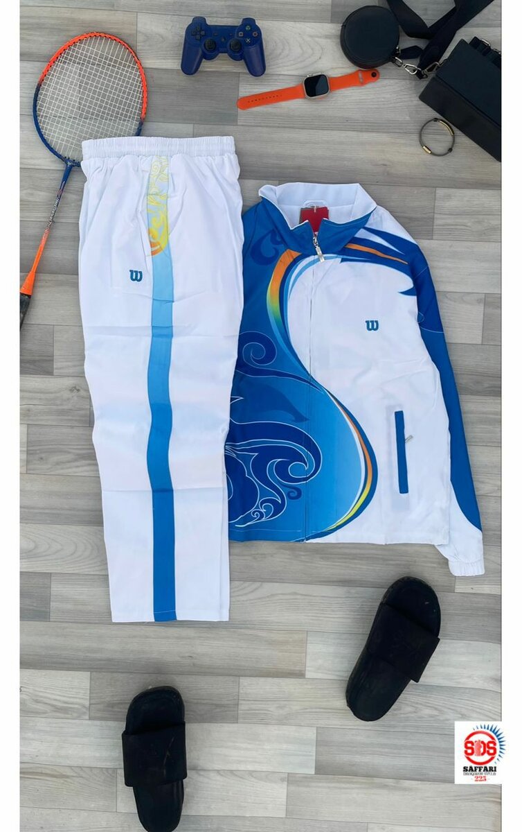 Ensemble de sport élégant homme