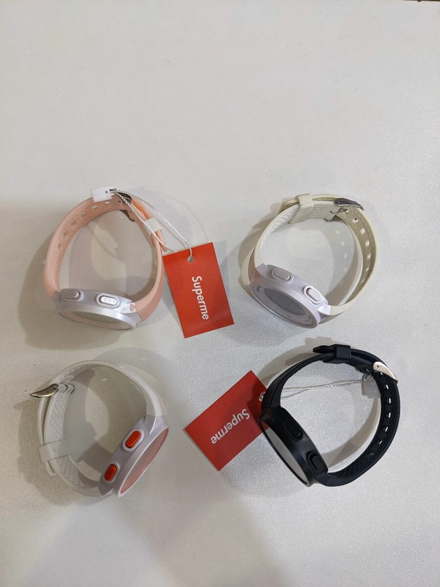 Superme Wrist Watches