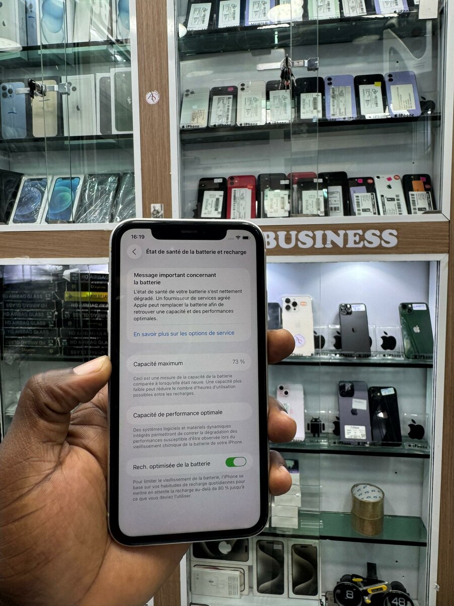 11 simple 64Go tout est ok