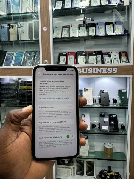 11 simple 64Go tout est ok