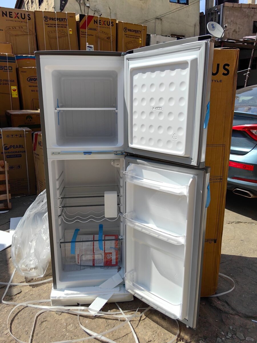 Nasco 2-20 Bottom freezer Refrigerator
