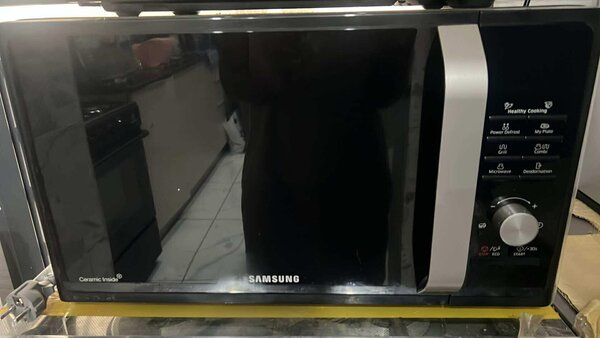 Samsung Microwave Oven 23kg