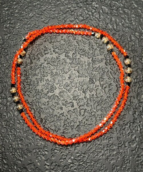 Chaîne de taille perlée