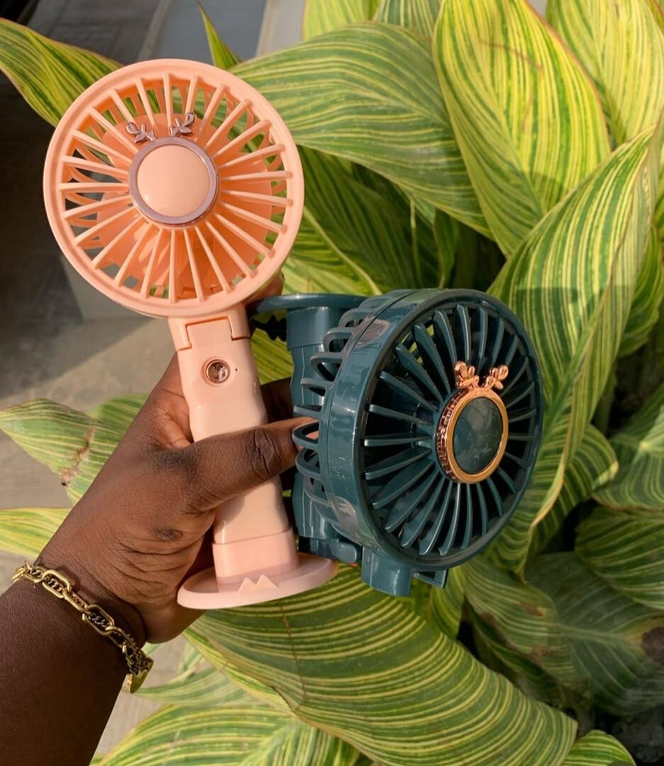Hand fan
