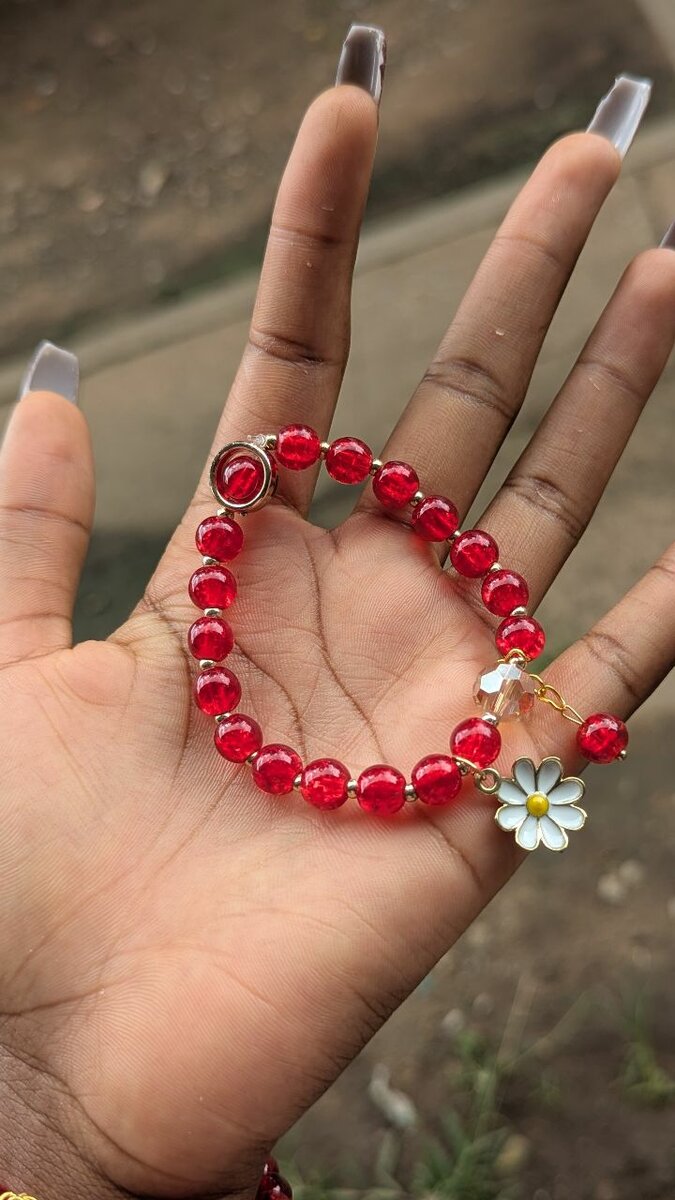 WULULIK BEADED JEWELRY