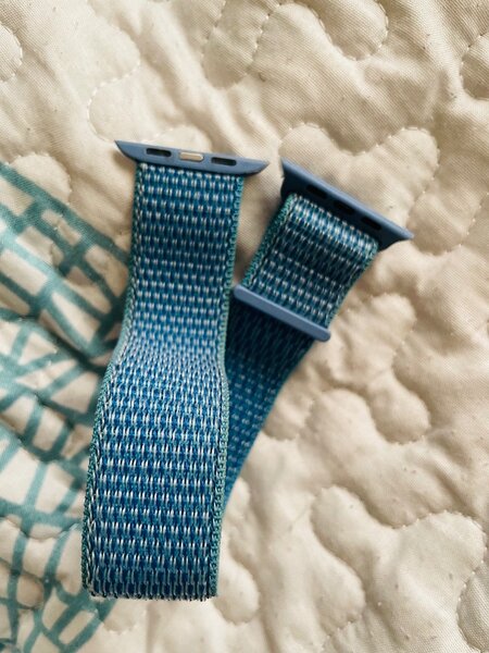 Uk pre owned Apple Watch straps for 43/45mm