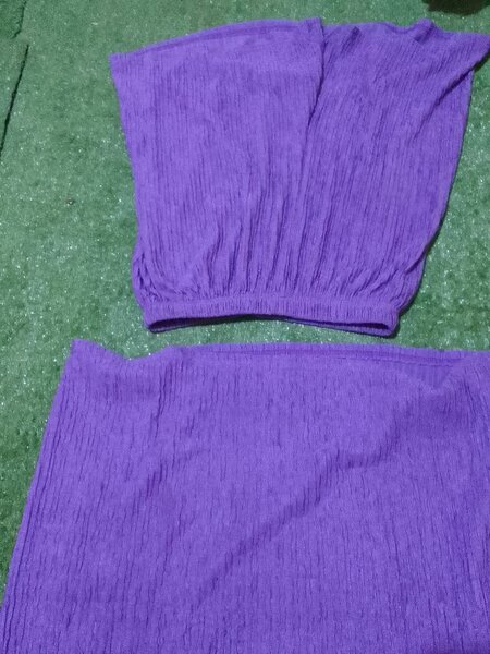 Fashionable wear Top and down