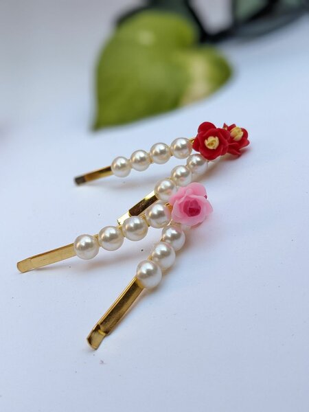 Hair Clip (2) PCs. High quality