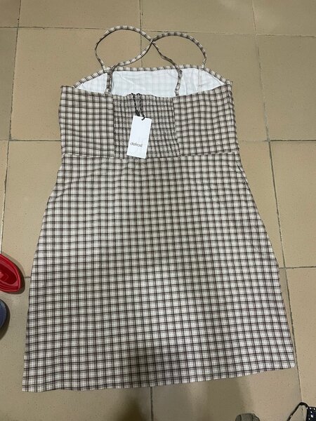 Robe d'été à carreaux élégante