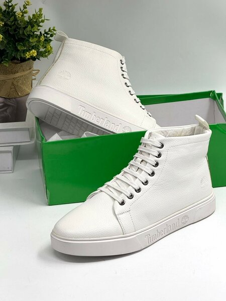 TIMBERLAND ALL WHITE