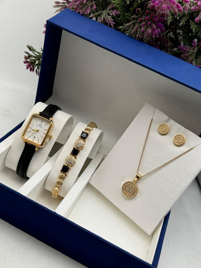 LADIES SET DW, HERMES WATCH WITH BRACELET AND EARRINGS