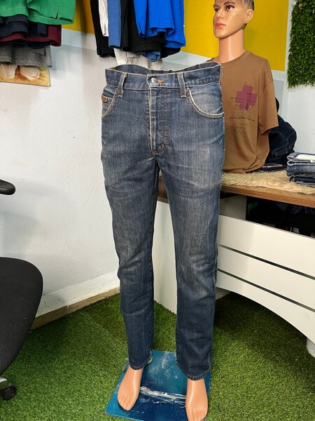 Jeans slim homme confortables