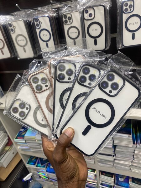 MagSafe iPhone 13 Pro max