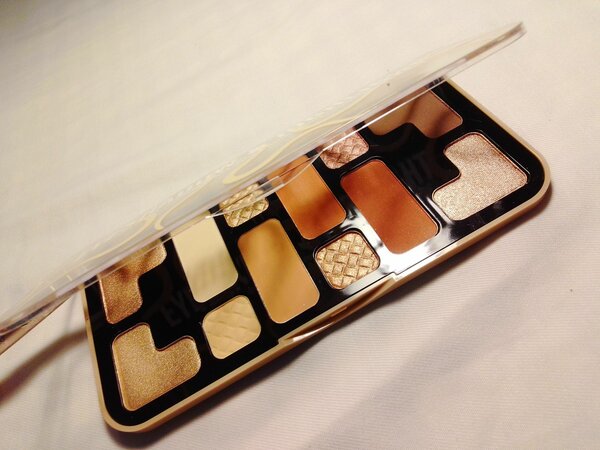 Fard à paupières & Highlight