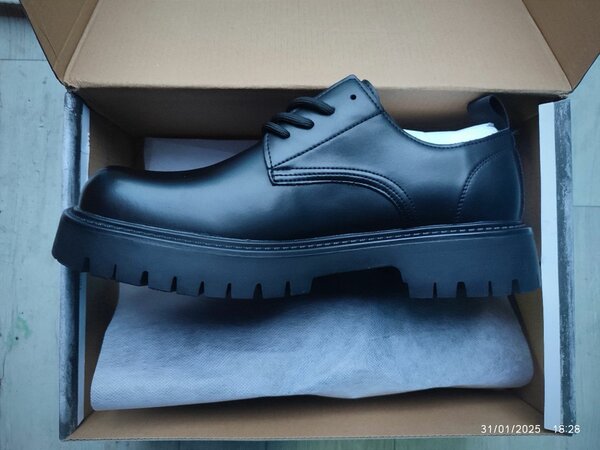 Mocassins à grosse semelle