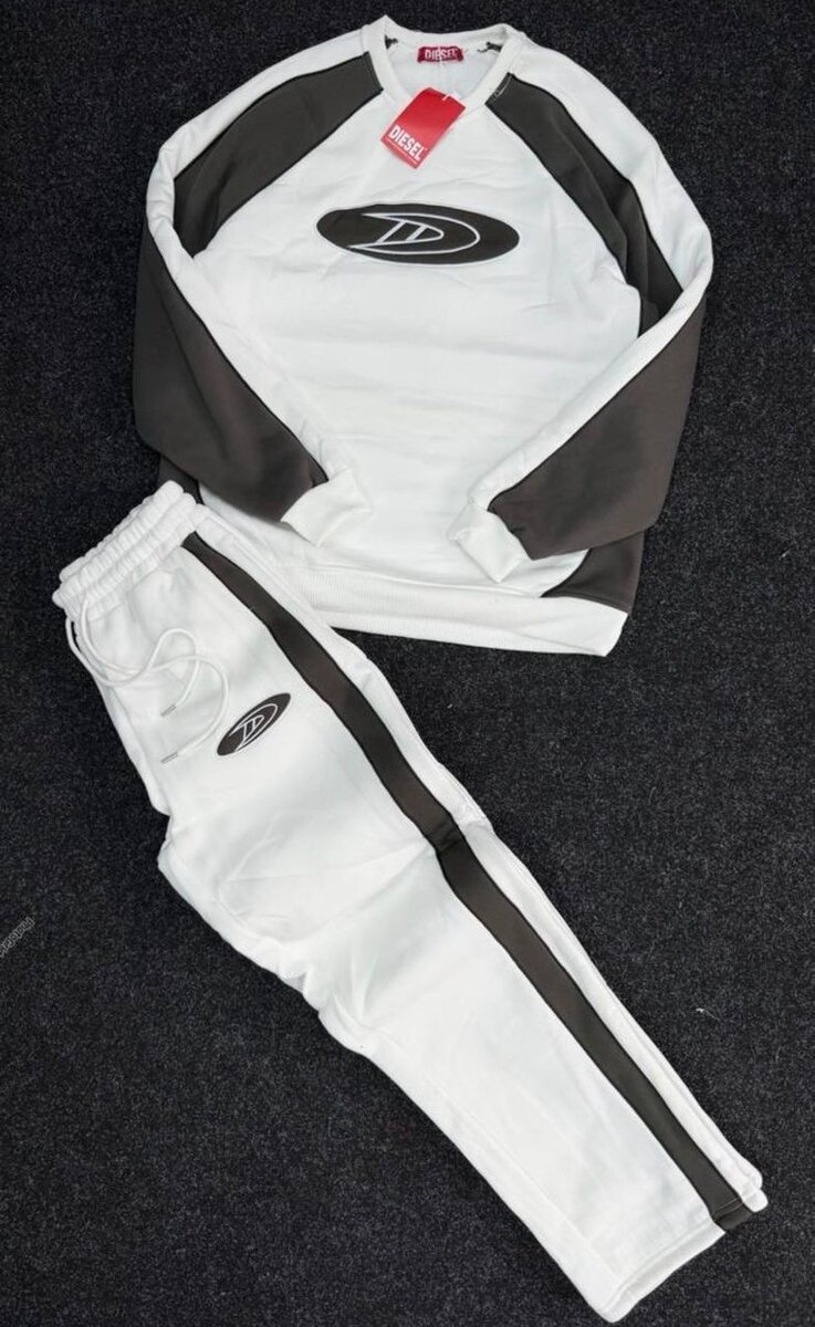 Ensemble de survêtement style sport